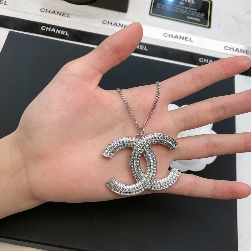 Ch**el necklaces